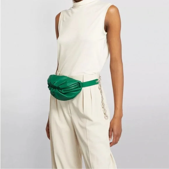 Bottega Veneta Leather Chain
Pouch Belt Bag - Picture 4 of 16